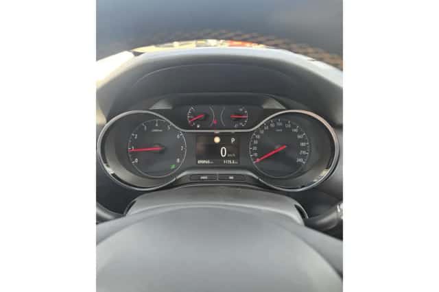 Opel Crossland X (2019) thumbnail 6