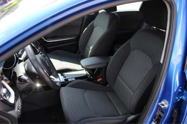 Kia Ceed Sportswagon (2021) thumbnail 2