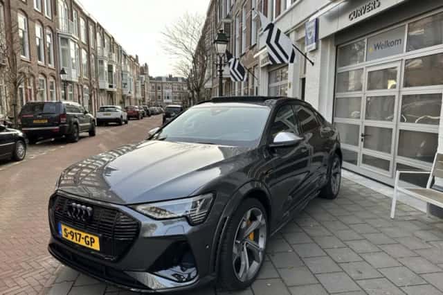 Audi e-tron (2022) thumbnail 6