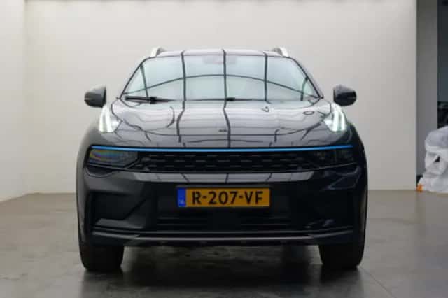 Lynk & Co 01 (2021) thumbnail 4