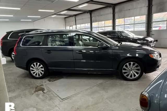 Volvo V70 (2012) thumbnail 5