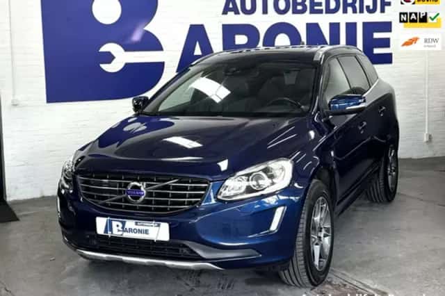 Volvo XC60 (2014) thumbnail 1