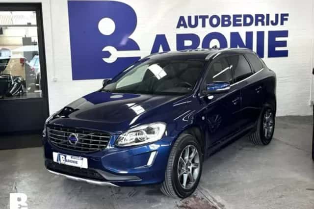 Volvo XC60 (2014) thumbnail 4