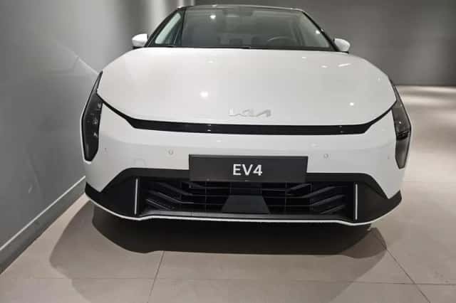 Kia EV4 (2026) thumbnail 6
