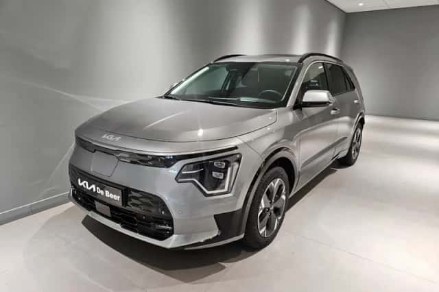 Kia Niro EV (2024) thumbnail 2