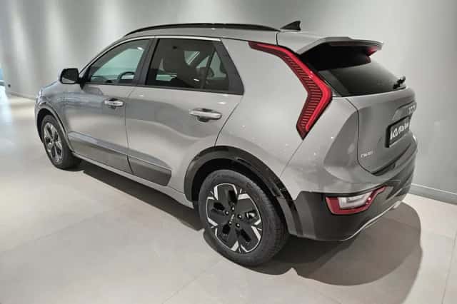 Kia Niro EV (2024) thumbnail 4