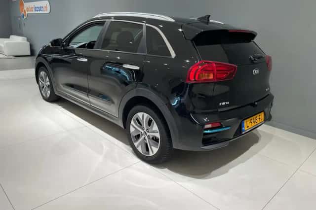 Kia Niro EV (2021) thumbnail 3