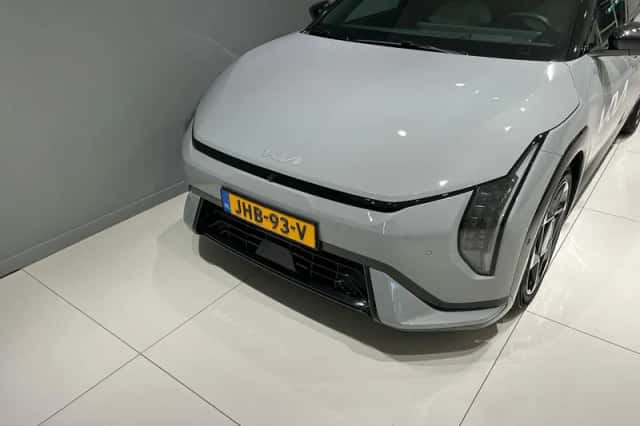 Kia EV4 (2025) thumbnail 6