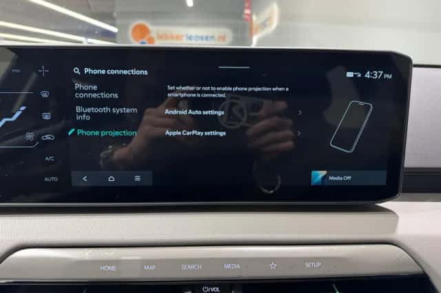 Kia EV4 (2026) thumbnail 5