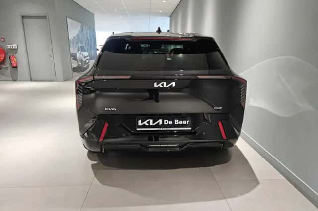 Kia EV4 (2026) thumbnail 5