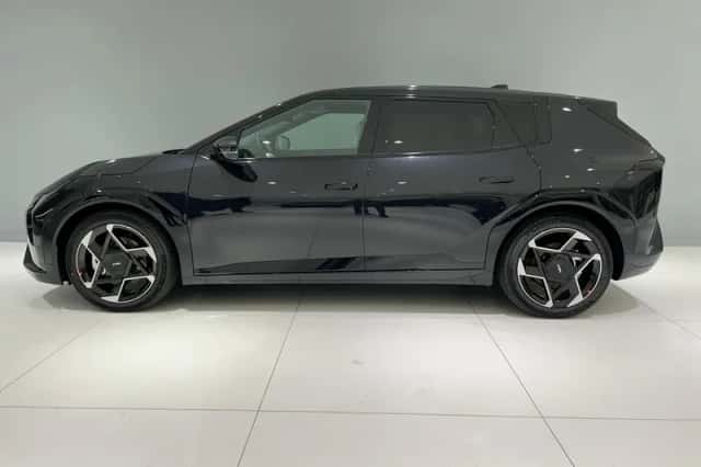 Kia EV4 (2026) thumbnail 5