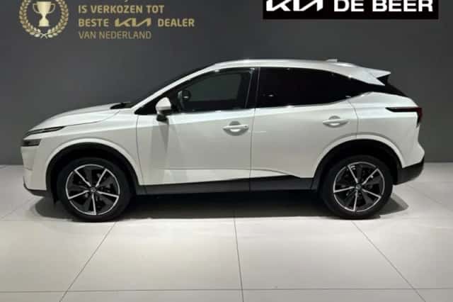 Nissan Qashqai (2021) thumbnail 1