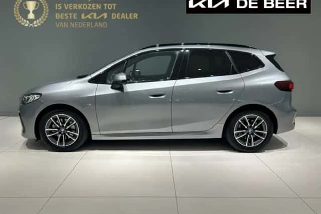 BMW 2-Serie (2023) thumbnail 1