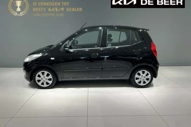 Hyundai i10 (2012) thumbnail 1