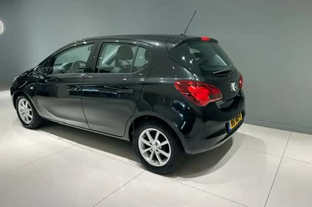 Opel Corsa (2016) thumbnail 3