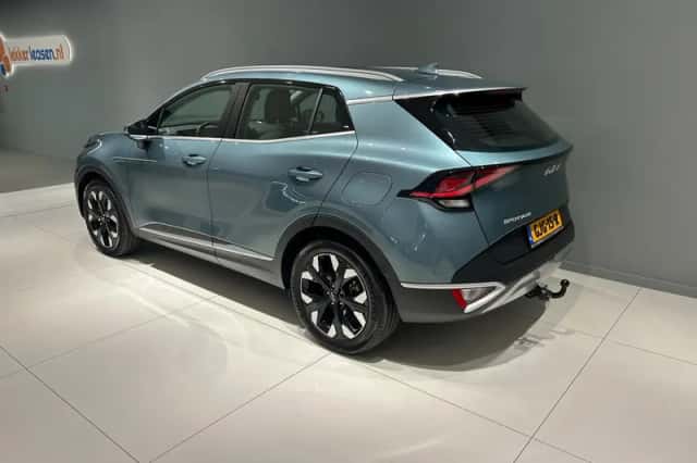 Kia Sportage (2024) thumbnail 3