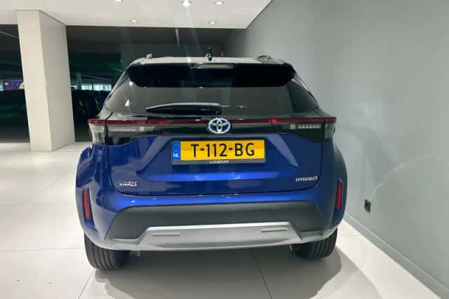 Toyota Yaris Cross (2023) thumbnail 4