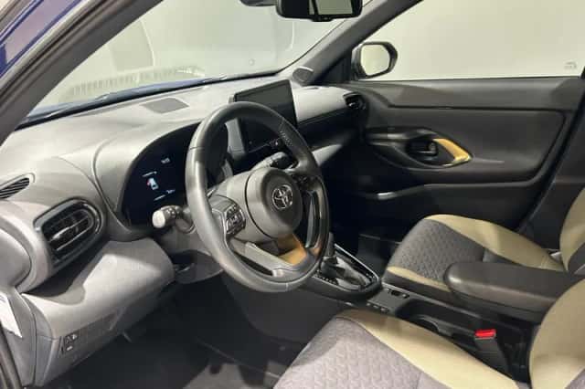 Toyota Yaris Cross (2023) thumbnail 5