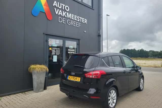 Ford B-Max (2016) thumbnail 4