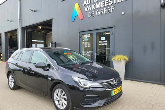 Opel Astra (2021) thumbnail 4