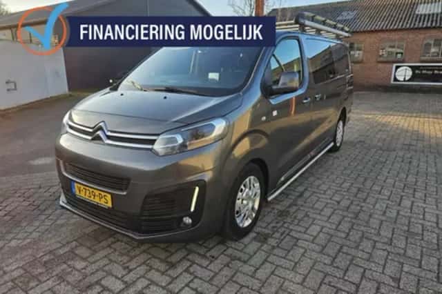Opel Vivaro (2009) thumbnail 2
