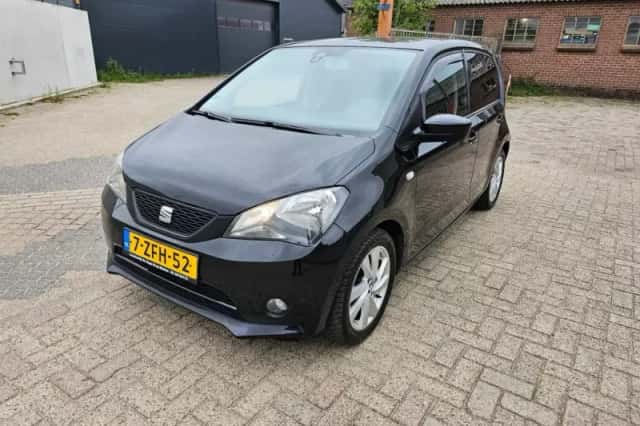SEAT Mii (2015) thumbnail 1