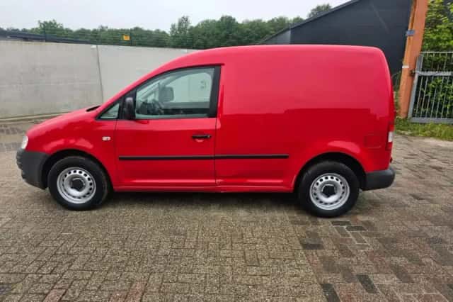 Volkswagen Caddy (2010) thumbnail 6
