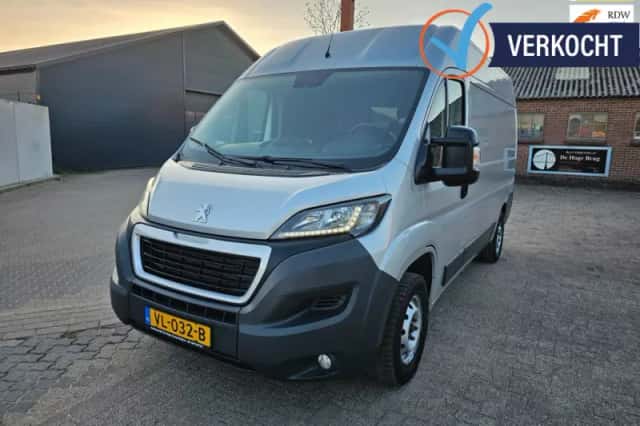 Peugeot Boxer (2014) thumbnail 1