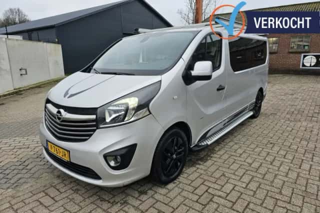 Opel Vivaro (2017) thumbnail 1