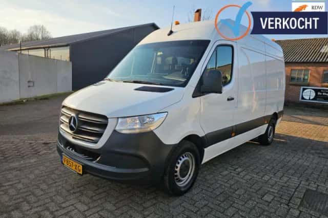Mercedes-Benz Sprinter (2019) thumbnail 1