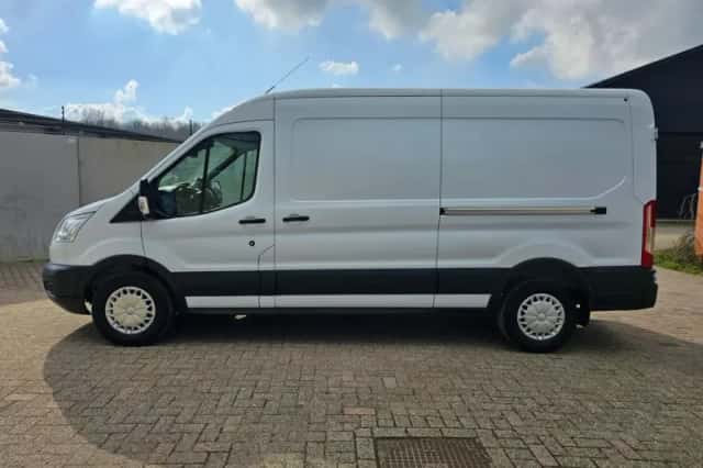 Ford Transit (2016) thumbnail 6