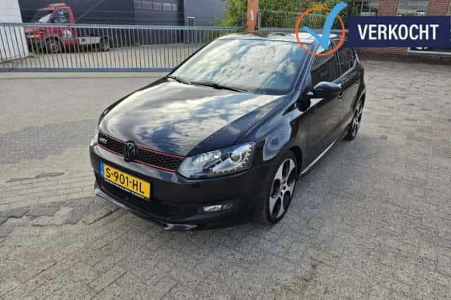 Volkswagen Polo (2014) thumbnail 1