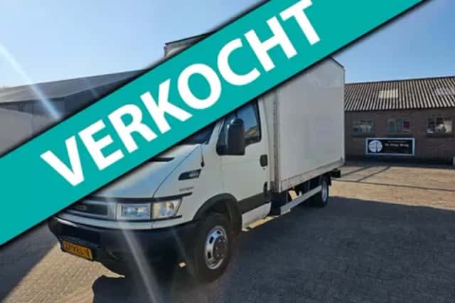 Opel Vivaro (2008) thumbnail 2