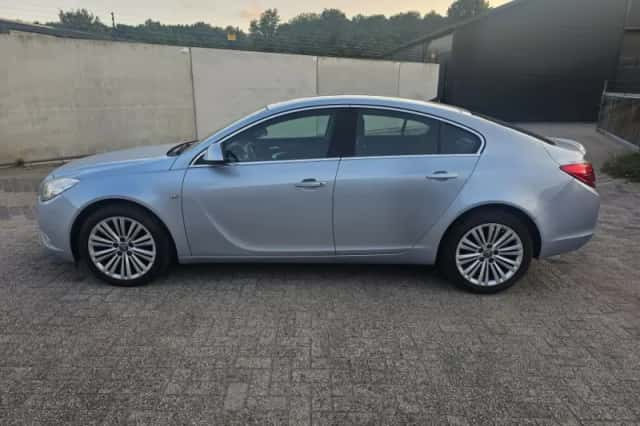 Opel Insignia (2013) thumbnail 6