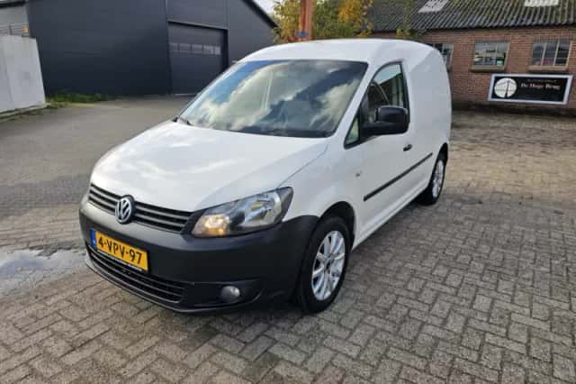 Volkswagen Caddy (2011) thumbnail 1