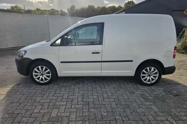 Volkswagen Caddy (2011) thumbnail 6