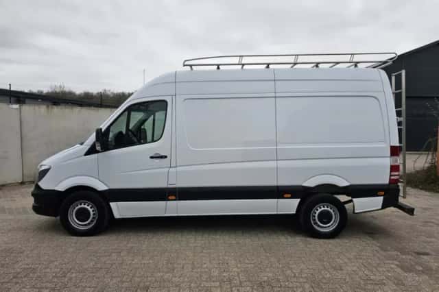 Mercedes-Benz Sprinter (2018) thumbnail 6