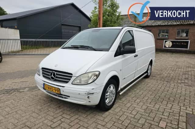 Mercedes-Benz Vito (2010) thumbnail 1