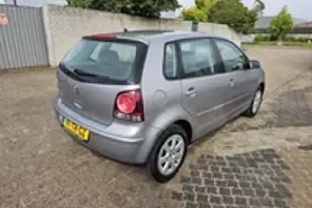 Volkswagen Polo (2007) thumbnail 2