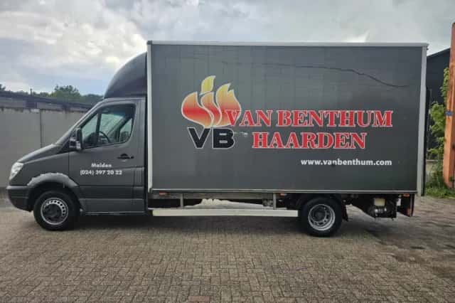 Mercedes-Benz Sprinter (2011) thumbnail 6