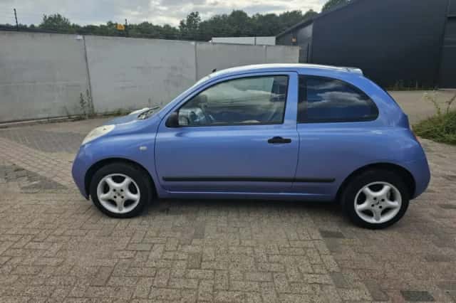 Nissan Micra (2004) thumbnail 6