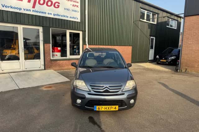 Citroën C3 (2009) thumbnail 2