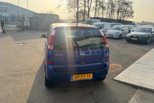 Opel Meriva (2004) thumbnail 6