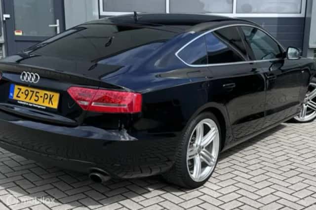 Audi A5 (2010) thumbnail 5