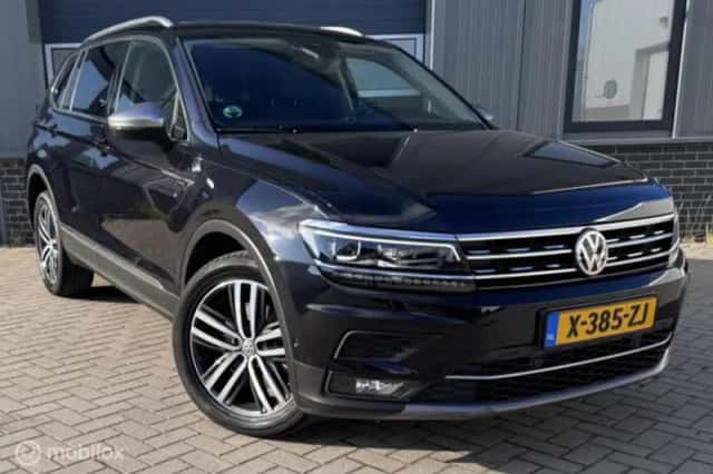 Volkswagen Tiguan (2018) thumbnail 3