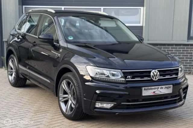 Volkswagen Tiguan (2017) thumbnail 3