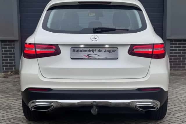 Mercedes-Benz GLC-Klasse (2016) thumbnail 6