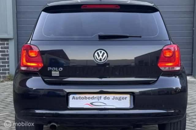 Volkswagen Polo (2010) thumbnail 6