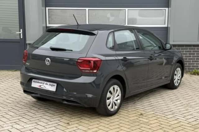 Volkswagen Polo (2017) thumbnail 5