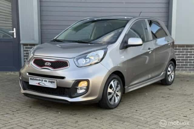 Kia Picanto (2014) thumbnail 1